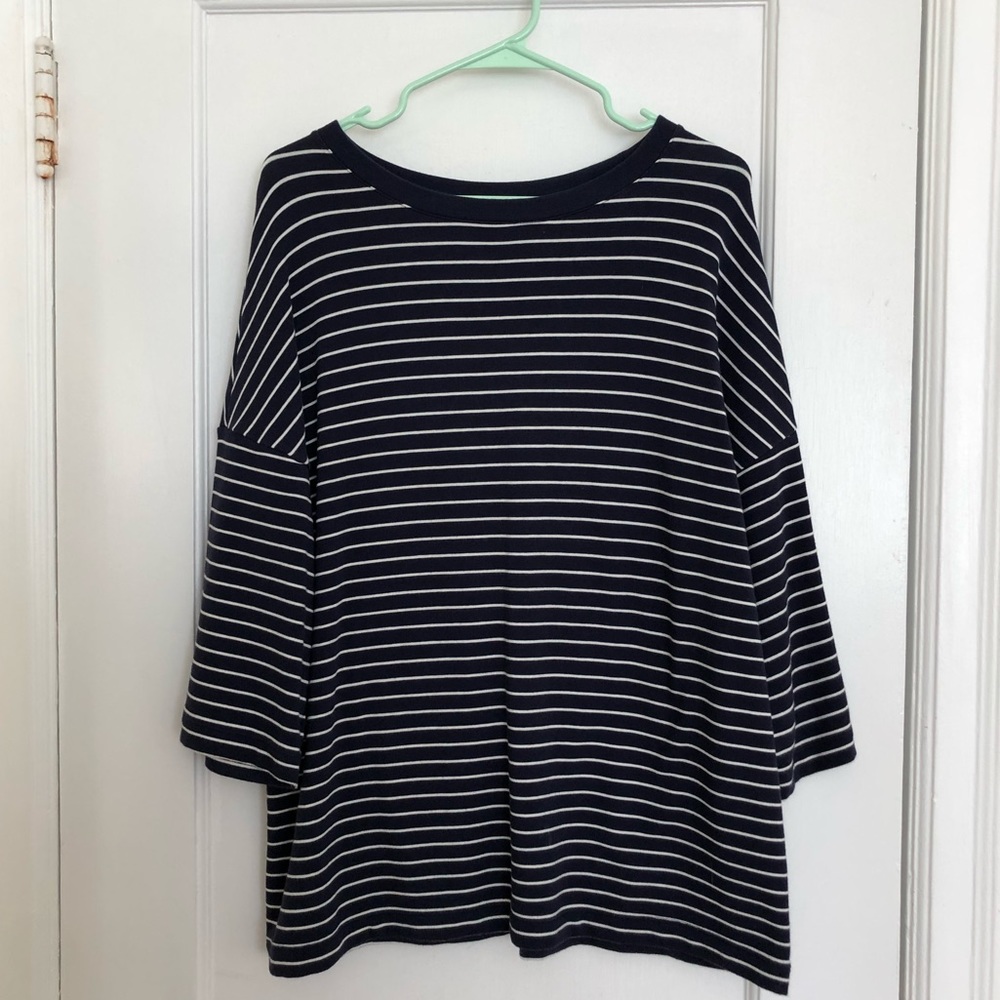 UNIQLO WOMEN ULTRA STRETCH LOUNGE TOP (L)